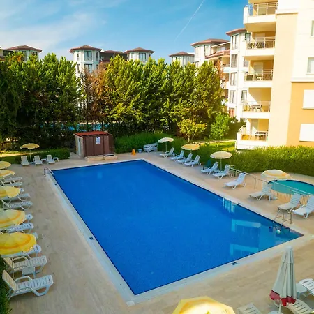 Hotel apartamentowy River Park Lara Antalya