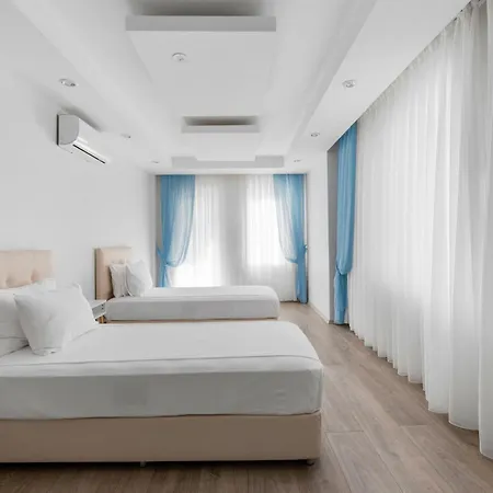 River Park Lara Apartmanhotel