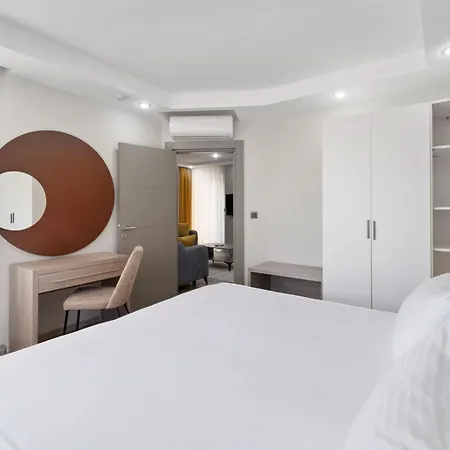 River Park Lara Apartmanhotel