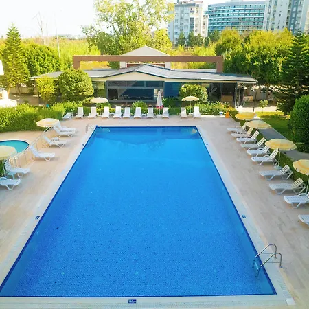 Apartmanhotel River Park Lara