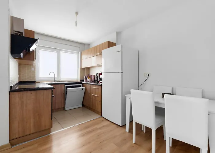 River Park Lara Apart Otel