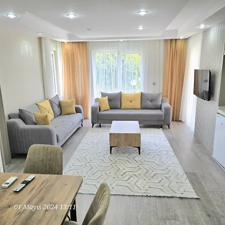 River Park Lara Hotel de apartamente *